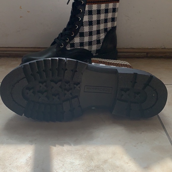 Black Bcbgeneration boots - Picture 4 of 4